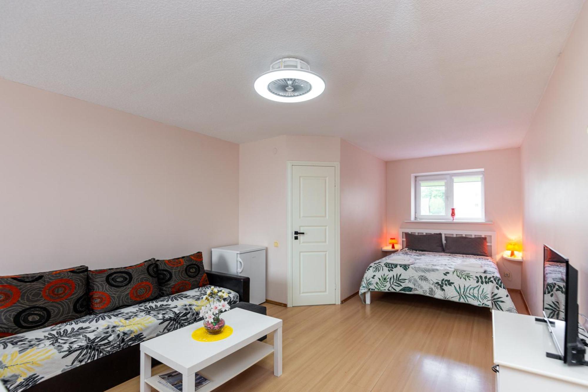 Apartamentai Pas Regina Παλάγκα Εξωτερικό φωτογραφία